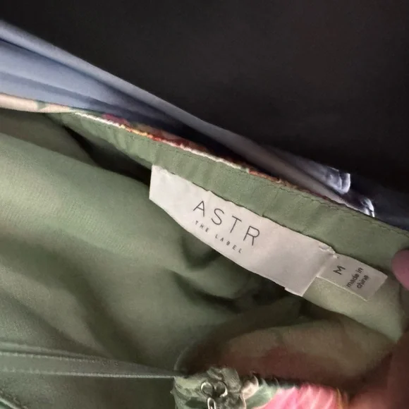 ASTR Giova Dress - Picture 5 of 5